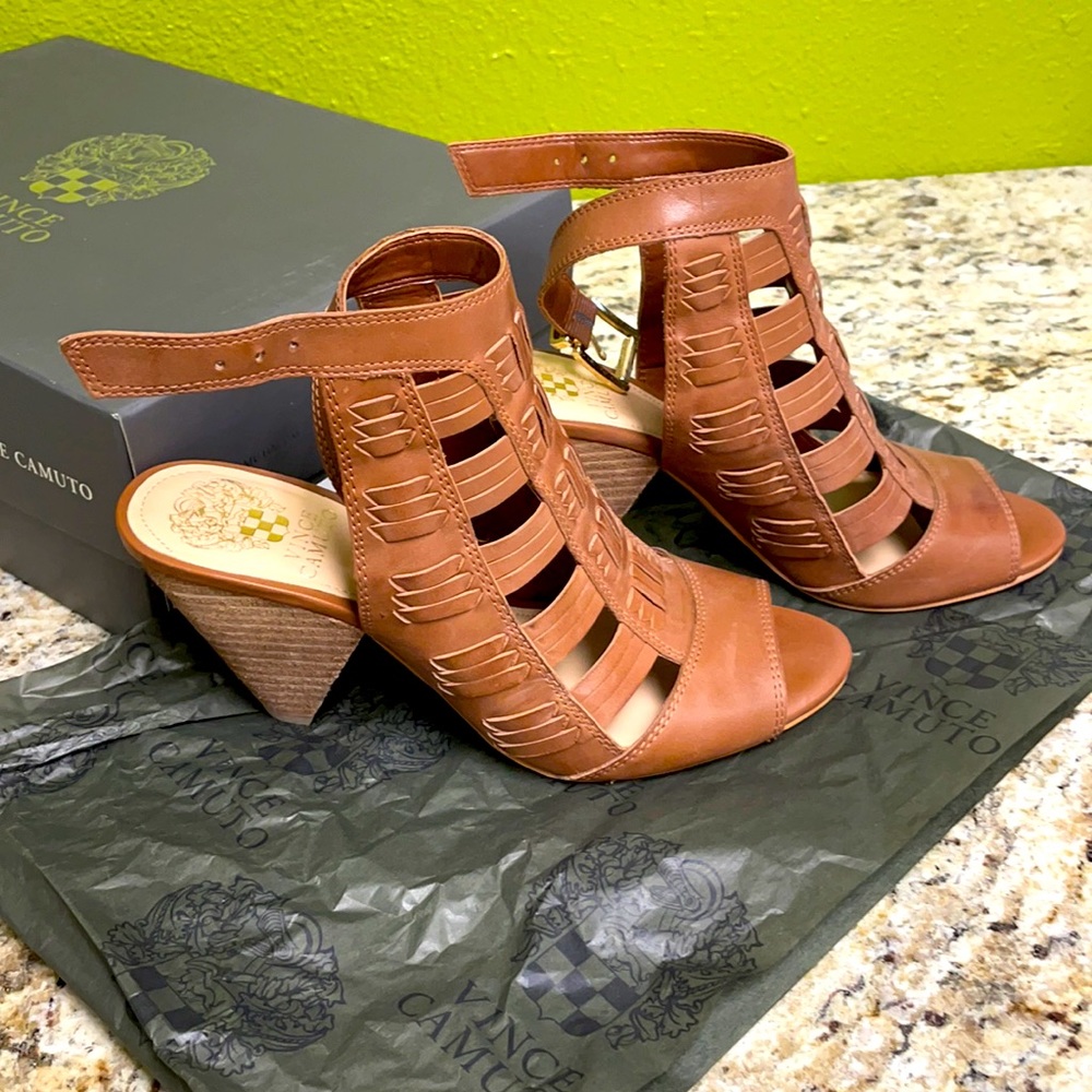 Vince Camuto VC- EVELIN - Dark Walnut -7.5